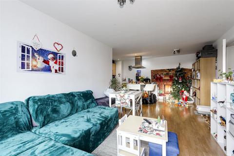 2 bedroom apartment for sale, Main Avenue, Enfield