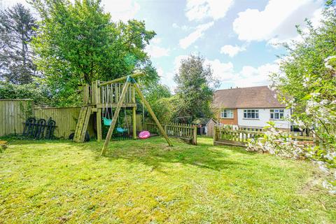 4 bedroom semi-detached house for sale, St. Helens Road, Hastings