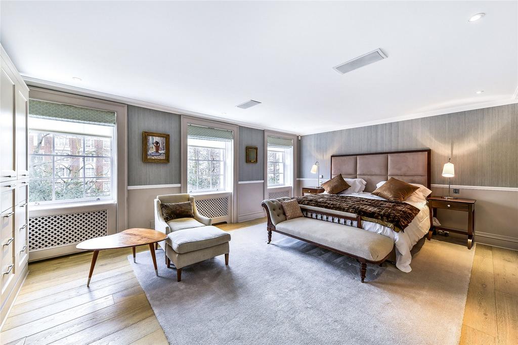 Principle Bedroom