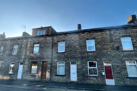 3 bedroom terraced house to rent, Rochdale Road, Calderdale, OL14