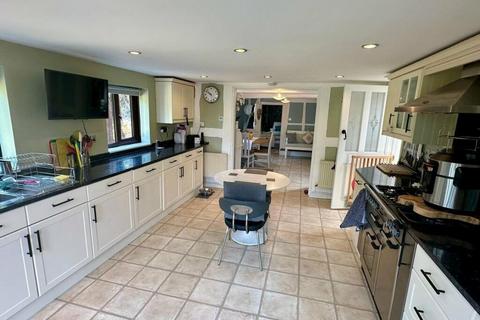 3 bedroom house to rent, Bodenham, Bodenham