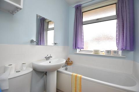 3 bedroom semi-detached house for sale, Lavenham Road, Ipswich, Suffolk, IP2