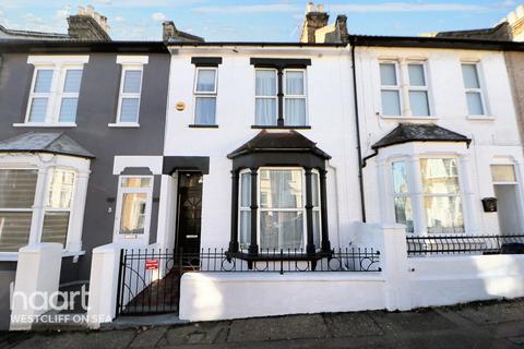 3 bedroom terraced house for sale, Albert Road, Southend-on-sea