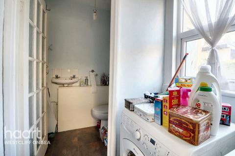 3 bedroom terraced house for sale, Albert Road, Southend-on-sea