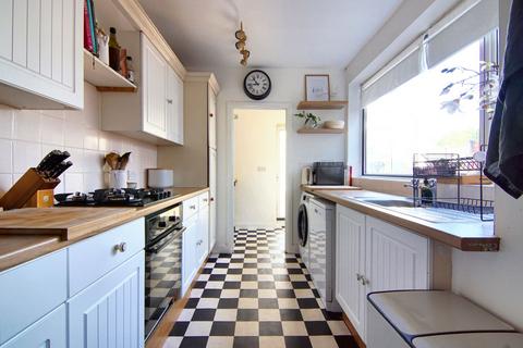 21 Baronsfield Road, Cheylesmore, Coventry, CV3 5GP