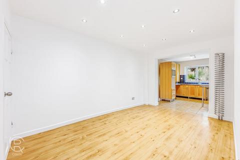 6 Springfield Road, London, W7 3JP