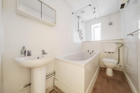 1 bedroom flat for sale, Wharf Hill, Winchester, Hampshire, SO23