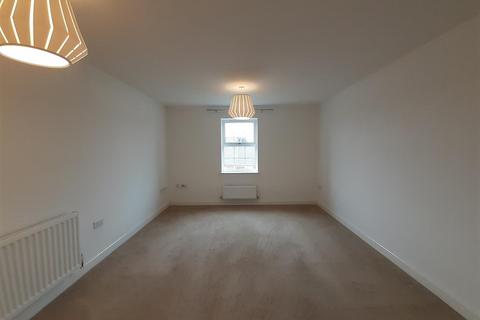 2 bedroom flat to rent, Thomas Fox Road, Wellington