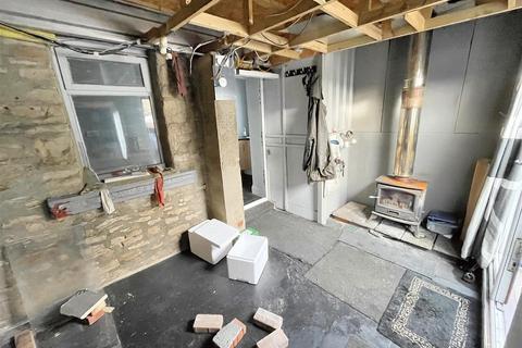 1 Mountsett, Burnopfield, Newcastle Upon Tyne, NE16 6AZ