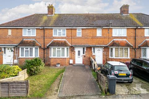 49 Brixham Road, Reading, RG2 7RA