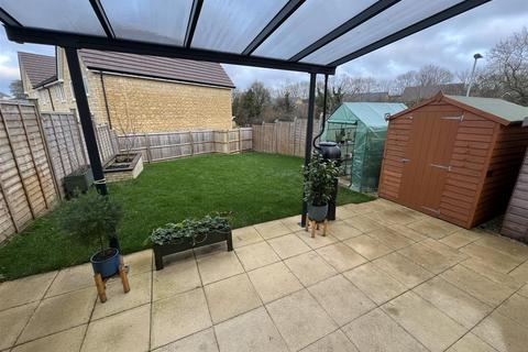 3 bedroom semi-detached house for sale, Assart Way, Chippenham