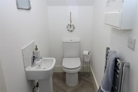37 River View, Haworth, Keighley, BD22 8SD