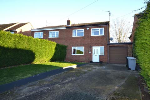 3 bedroom semi-detached house to rent, Wood Street, Geddington NN14
