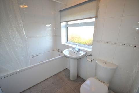 3 bedroom semi-detached house to rent, Wood Street, Geddington NN14