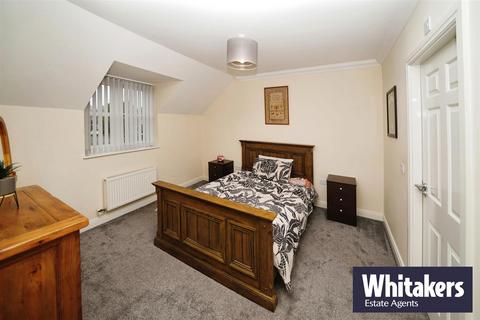 3 bedroom apartment to rent, Pools Brook Park, Kingswood, Hull