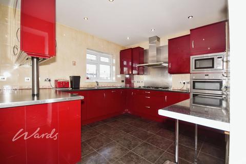 3 bedroom semi-detached house to rent, Westbrooke Road Welling DA16