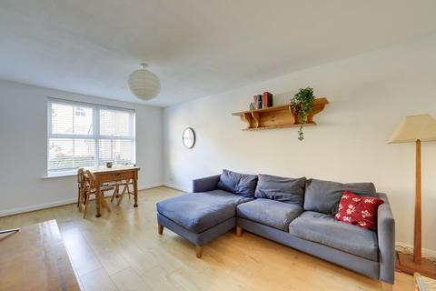 1 bedroom flat to rent, Paxton Road, Forest Hill, London, SE23