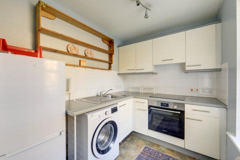 1 bedroom flat to rent, Paxton Road, Forest Hill, London, SE23