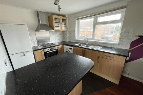 2 bedroom apartment for sale, Warbler Close, Poole BH16