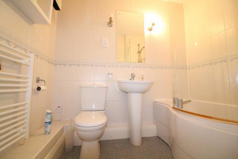 2 bedroom flat to rent, Wye Way, Hereford HR1