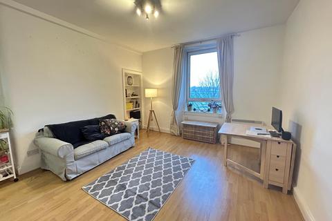 1 bedroom flat to rent, Broughton Road, Edinburgh, EH7