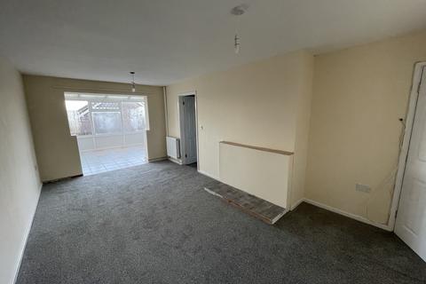 3 bedroom terraced house to rent, Heol Cefni, Swansea