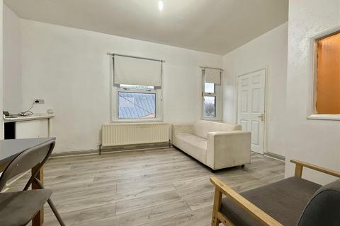 1 bedroom flat to rent, Short Street, Coventry, CV1 2LX