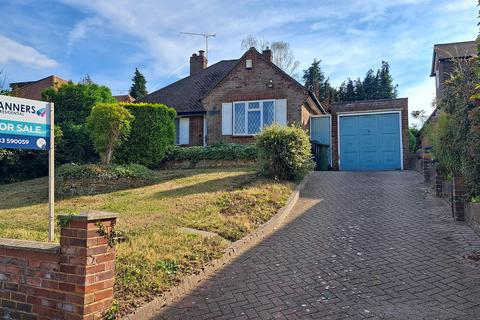 3 bedroom bungalow for sale, Woking GU22