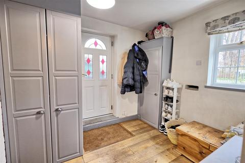 undefined, London Road, Ware SG12