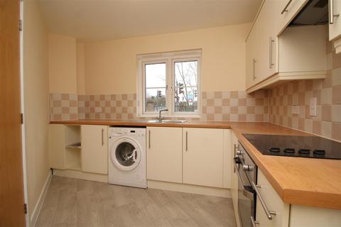 2 bedroom apartment for sale, Lime Kiln Close, Peterborough