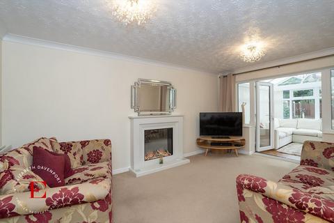 4 bedroom detached house for sale, Monks Field Close, Coventry