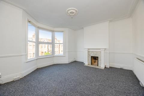 2 bedroom flat to rent, Rutland Road, Hove BN3