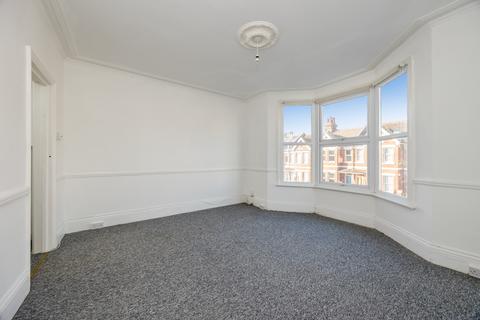 2 bedroom flat to rent, Rutland Road, Hove BN3