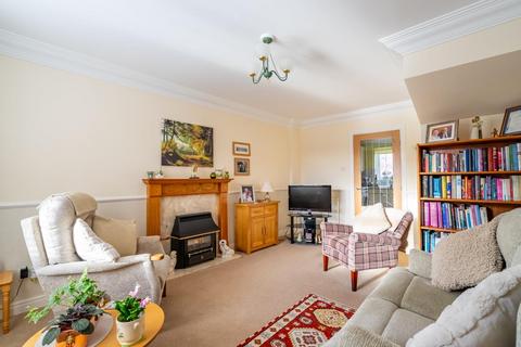 2 bedroom semi-detached house for sale, Broadstone Way, York