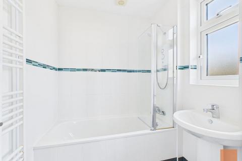 12 Angwin Avenue, St Agnes, TR5 0TS