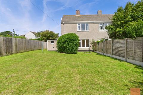 12 Angwin Avenue, St Agnes, TR5 0TS