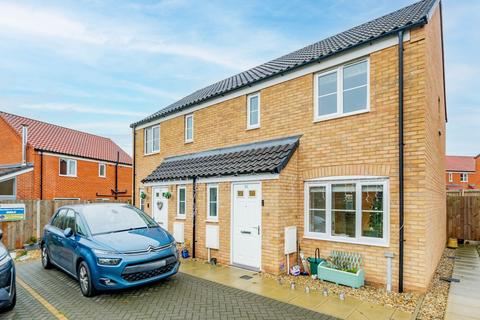 3 bedroom semi-detached house for sale, Nuthatch Road, Sprowston