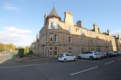 2 bedroom flat to rent, Union Street, Stirling, FK8