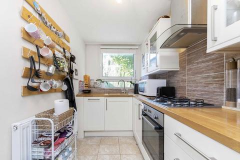 1 bedroom flat for sale, Haverstock Road, London NW5