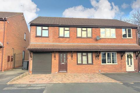 4 bedroom semi-detached house for sale, 3 Brook Street, Bedworth, Warwickshire, CV12 8BA