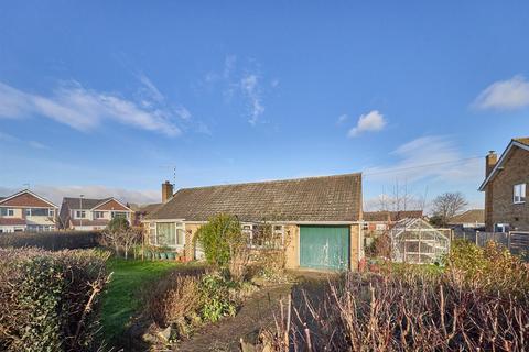 2 bedroom detached bungalow for sale, Spa Drive, Sapcote, Leicester