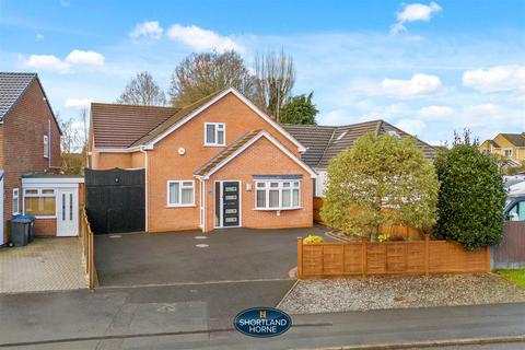 4 bedroom detached house for sale, Woodlands Road, Binley Woods, Coventry, CV3 2BZ