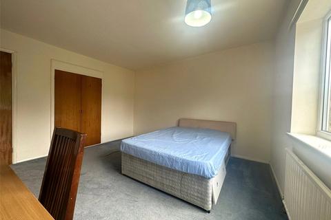 2 bedroom flat to rent, The Spinney, Hertfordshire WD17