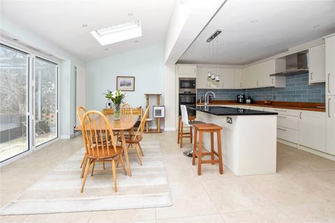 45 Chestnut Drive, Bexleyheath, DA7 4EW