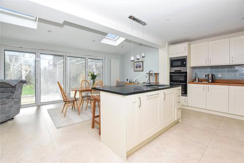 45 Chestnut Drive, Bexleyheath, DA7 4EW