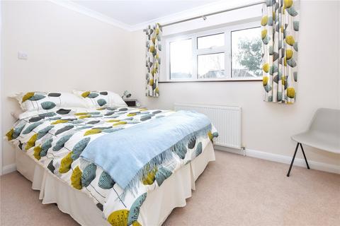 45 Chestnut Drive, Bexleyheath, DA7 4EW