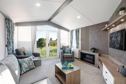 2 bedroom lodge for sale, Gilberdyke East Riding of Yorkshire