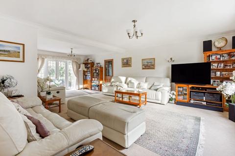 6 bedroom detached house for sale, Parsonage Lane, Farnham Common, Buckinghamshire, SL2