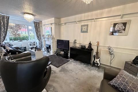 3 bedroom semi-detached house for sale, Bamber Avenue, Sale