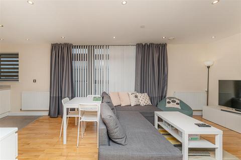 1 bedroom flat for sale, Southbury Road, Enfield